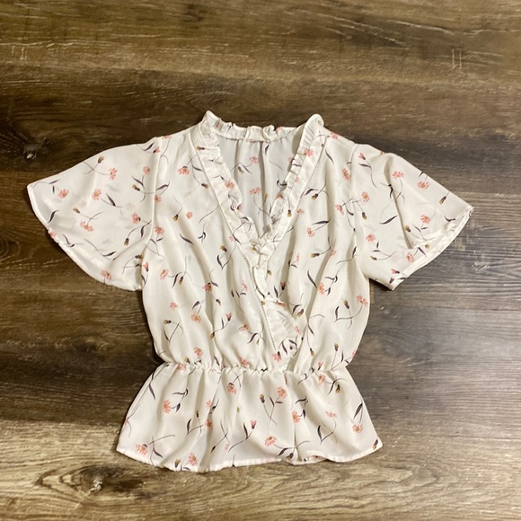 Sienna Sky Tops - Sienna Sky blouse